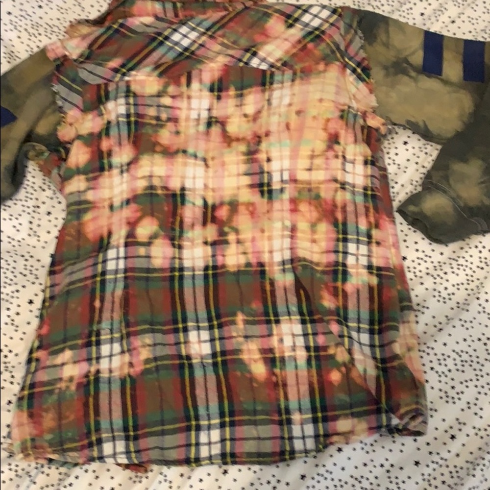 Boutique Trendy Sweatshirt View 6